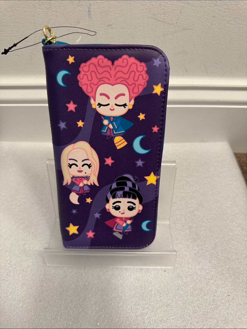 Loungefly hocus pocus Sanderson sisters wristlet wallet